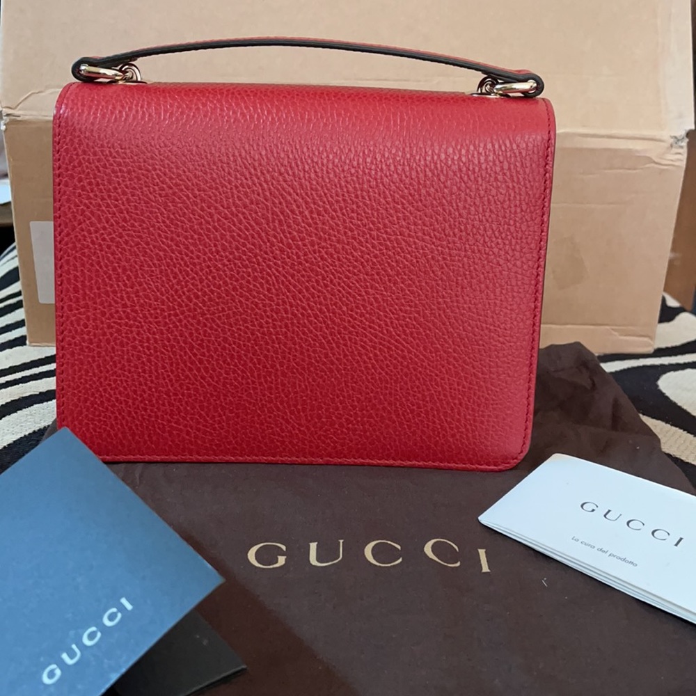 Small Interlocking G Shoulder Bag - image 2